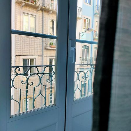 Travel Lovers Lisbon Exterior photo